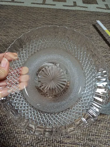 Tigela com 2 bowl de vidro.