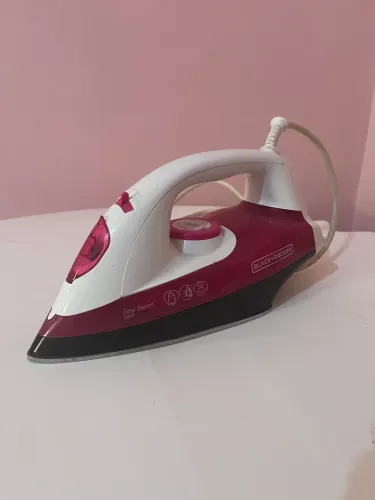 Ferro de Passar Roupa Black + Decker 220 volts