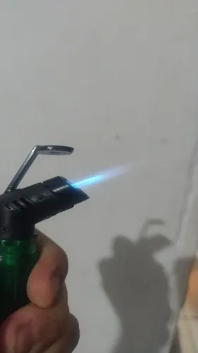 Produto NOVO Isqueiro Maçarico Maxi Portátil Recarregável Ultra Chama 1300°C 