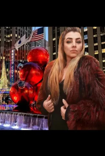 Vendo Casaco de Pelúcia Feminino Vermelho