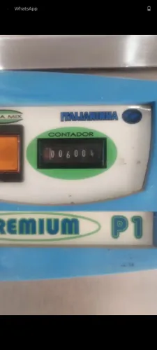 Máquina de sorvete italianinha