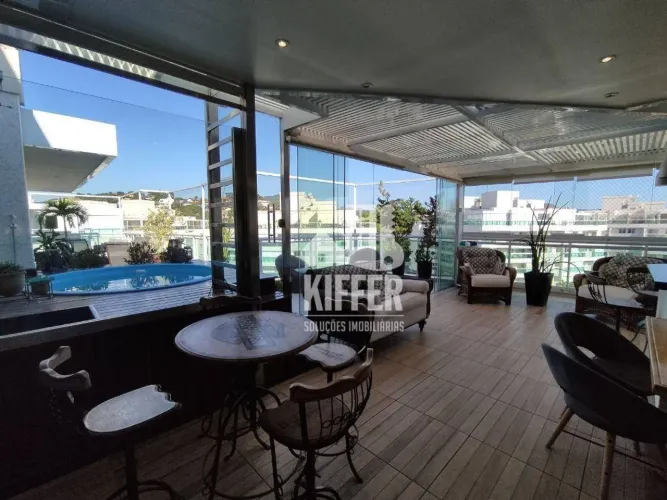COBERTURA EM CAMBOINHAS -NITERÓI
