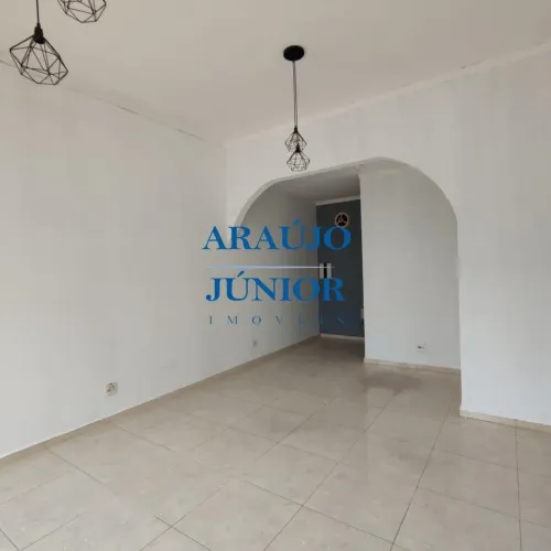 Sala Comercial para Locação no centro de Americana, ideal para comercio popular.