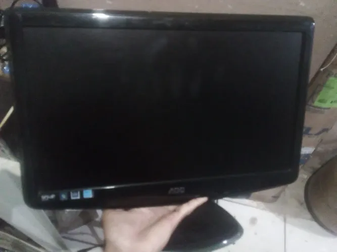Monitor AOC