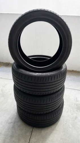 Pneus 225/45 R17 Seminovos - 3 Pirelli e 1 Bridgestone