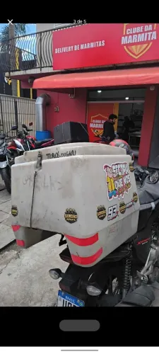 CAIXA MOTOBOY 140 LITROS