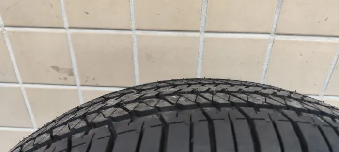 Pneu aro 18 Ford Ranger Novíssimo