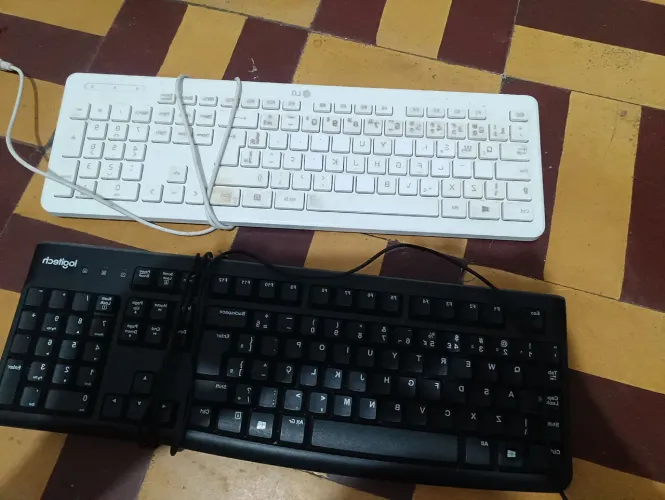 Teclados funcionando.