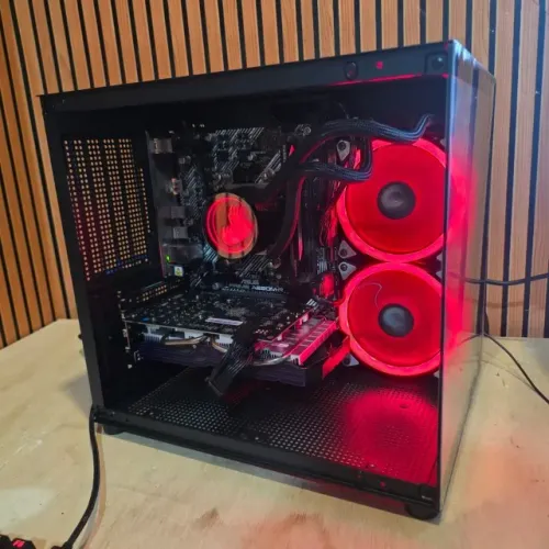 PC Gamer - RX 580 + Ryzen 5 5500 + 16GB DDR4 [PC Novo]