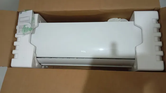 Ar-condicionado split 12000 BTUs TCL Tac-12csa1