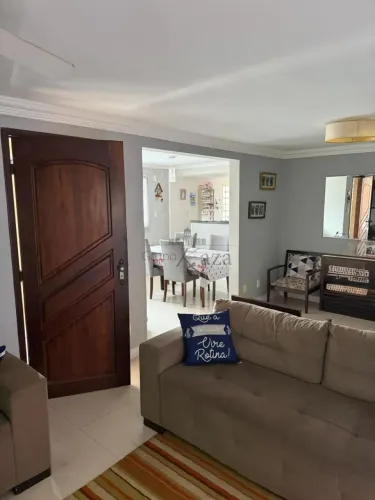 Oportunidade - Casa - Jardim Satélite - 228m² - 4 Dormitórios - Com Edícula.