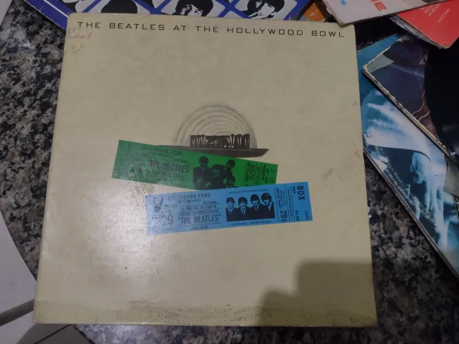 Vinil dos Beatles "The Beatles at the Hollywood bowl"