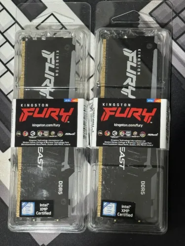 Memória RAM DDR5 8Gb 5600Mhz Beast Kingston Fury RGB