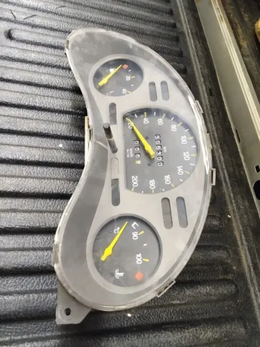Painel de instrumentos Corsa 
