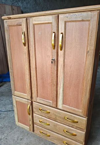 Guarda roupa de solteiro 3 portas novo frete grátis