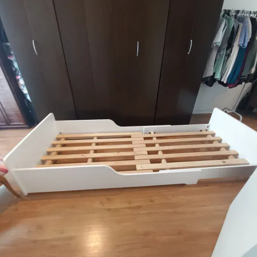 Cama infantil extensível Stics