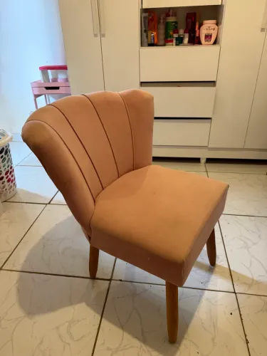 Poltrona decorativa rosa