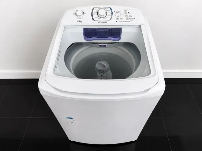 Vendo máquina de lavar Electrolux 13 kg 220w