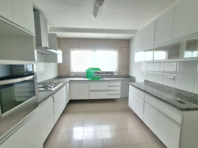 Sobrado 4 Quartos 2 Suites - Bairro Paraiso - Santo André