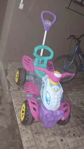 Quadriciclo infantil