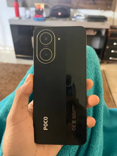 Celular POCO C71