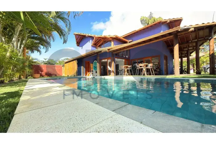 Casa com 4 quartos e 3 suítes para venda em Praia do Mutá, Porto Seguro