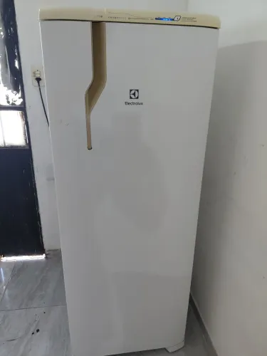 Geladeira frost free Electrolux