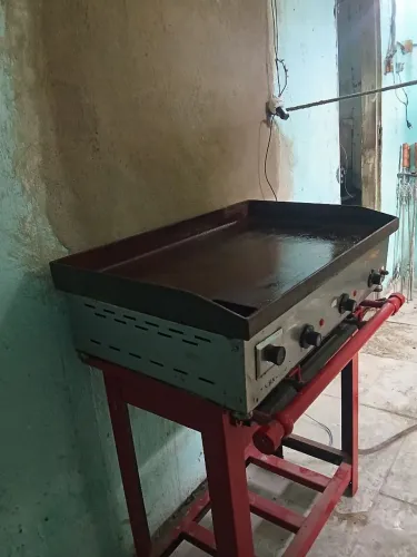 Chapa elétrica Venâncio mais fritadeira elétrica 