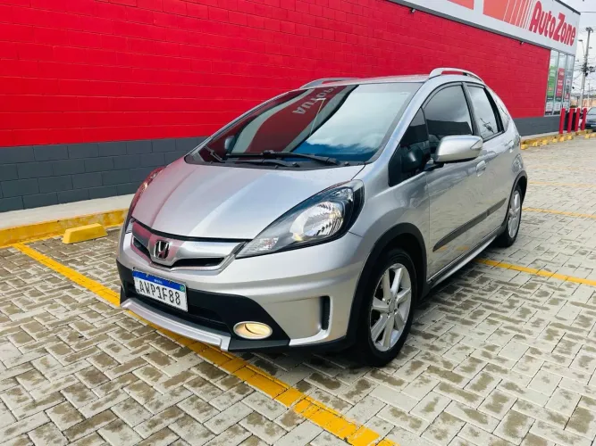 Honda Fit Twist 1.5 Flex 16V 5P Aut. 2013