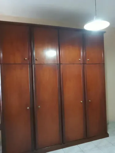 Guarda roupa madeira maciça