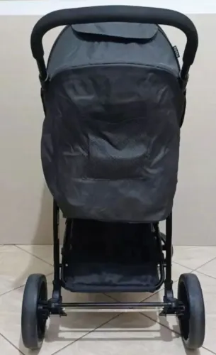 Carrinho bebê Cosco
