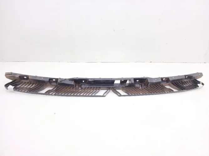Guia Central Parachoque Traseiro Vw Tiguan Tsi 2.0 2019 