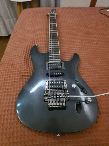 Guitarra Ibanez S470DX - Upgrade DiMarzio no Braço - Corpo Ultra Fino