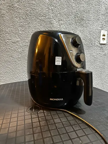 ? AIR FRYER MONDIAL SEMINOVA À VENDA! 