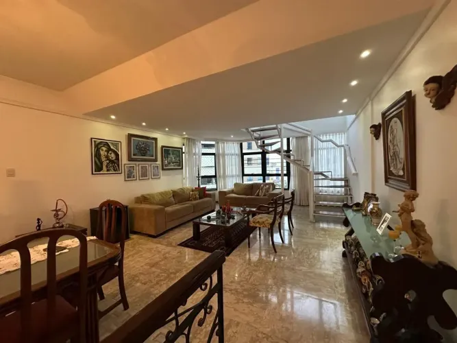 Cobertura Duplex à Venda na Pituba | 270 m² | 4 Quartos (3 Suítes)