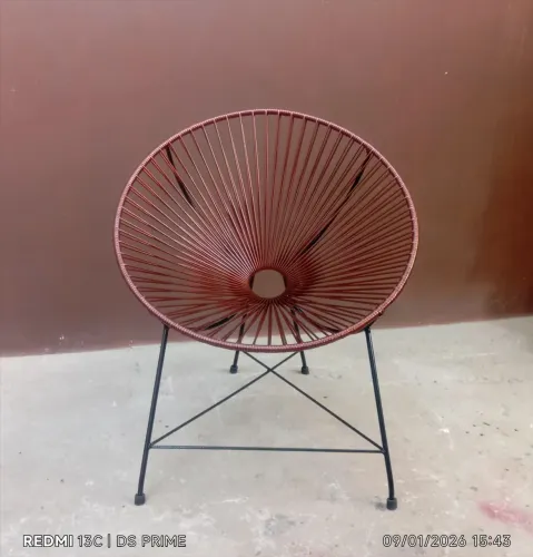 Cadeira redonda para terraço de ferro maciço liso com espaguete