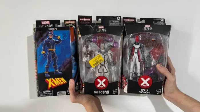 3 Marvel Legends ( Ciclope, magneto e omega)