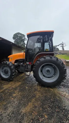 Trator 105cv traçado motor mwm