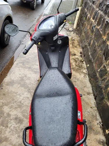 Moto biz a venda