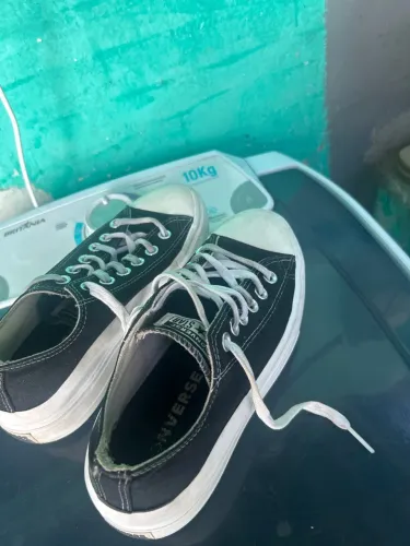 Converse , solado alto , preto , original usado poucas vezes