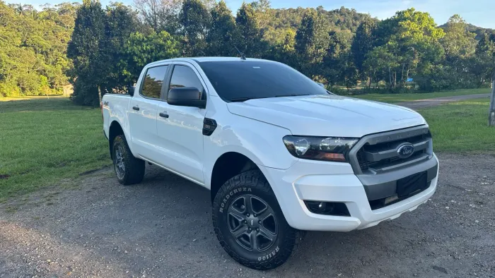 Ford Ranger XLS 2.2 4X4 CD Diesel Aut. 2017