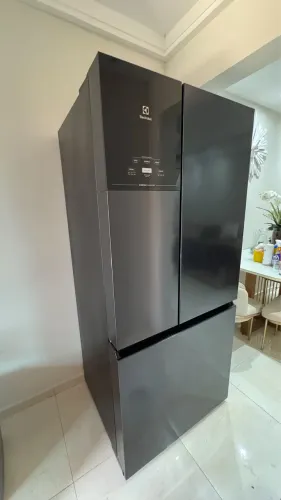Geladeira/Refrigerador Electrolux