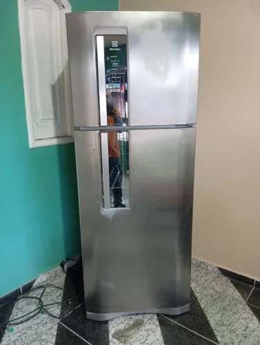 Refrigerador Frost Free Eletrolux