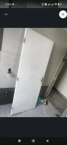 Tanque de louça,coluna e torneira e porta MDF branca,