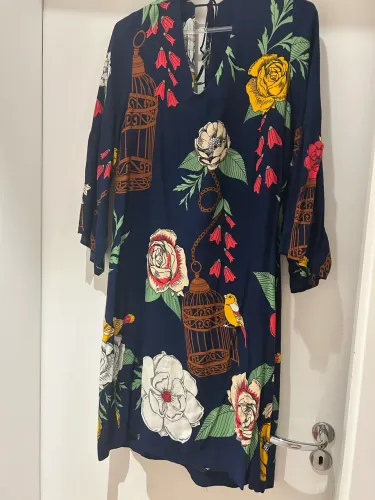 lindo vestido estampado, maura morena, 42, usado apenas uma vez