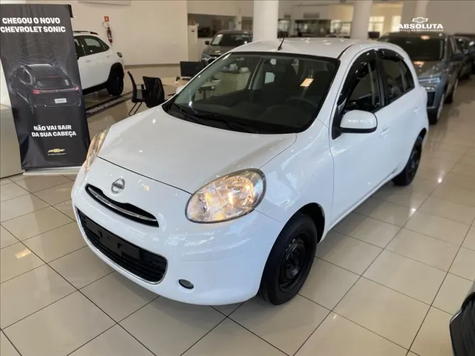 Nissan March S 1.0 16V Flex Fuel 5P 2014