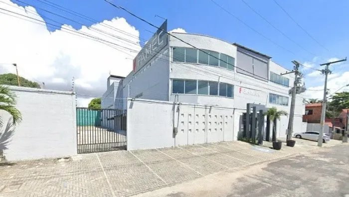 Prédio à venda, 3.910 m² por R$ 8.000.000 - Cambeba - Fortaleza/CE