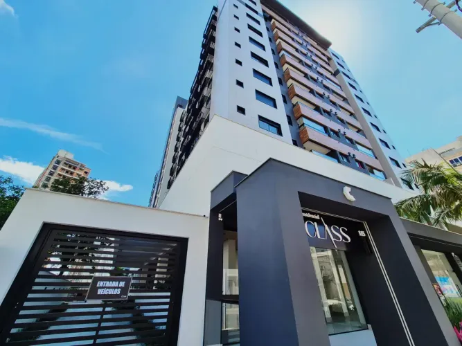 Apartamento novo com 3 quartos sendo um suíte, sacada c/ churrasqueira, Comerciário - Cric