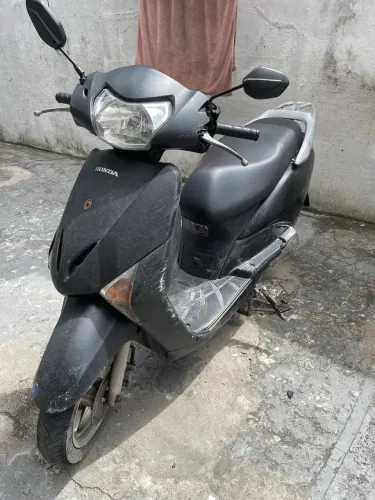 Honda lead 2013