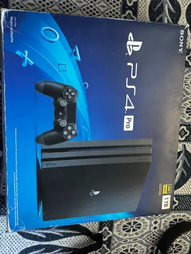 Ps4 pro na caixa - aceito cartão 